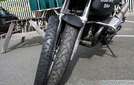 Michelin Anakee 3 front tyre and the Bridgestone Battle Wing (Click to scale up)